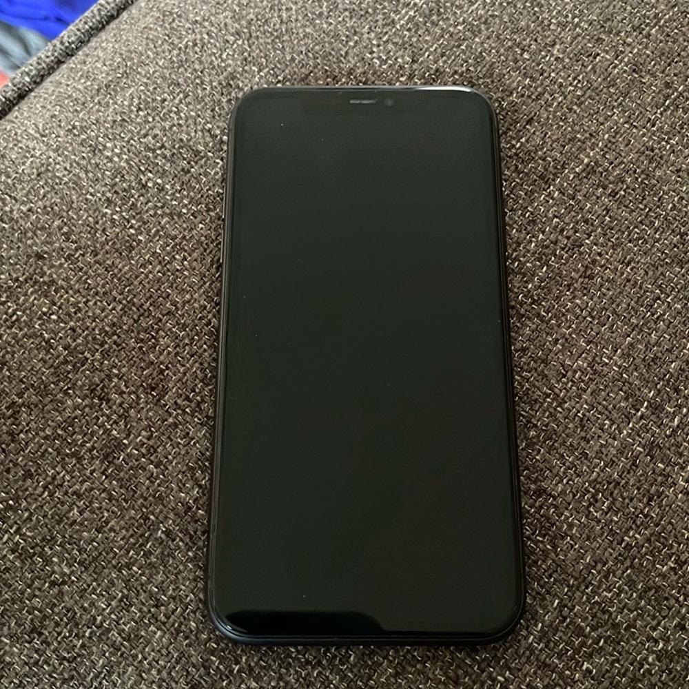 Unlocked Black Apple iPhone 11 64gb